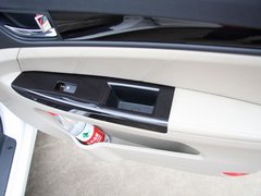 2012款 1.6L 手动 尊贵型