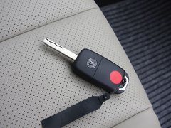 2012款 1.6L 手动 尊贵型