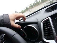 2012款 1.6L 手动 尊贵型