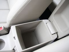 2012款 1.6L 手动 尊贵型