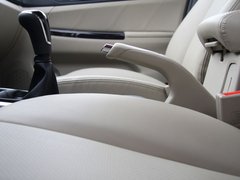 2012款 1.6L 手动 尊贵型