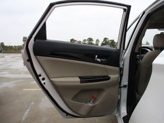2012款 1.6L 手动 尊贵型