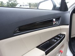 2012款 1.6L 手动 尊贵型
