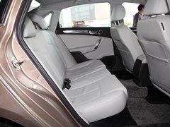 2011款 1.6L 手动 豪华型