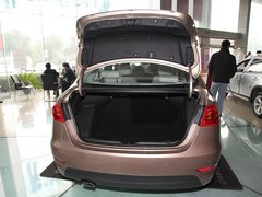 2011款 1.6L 手动 豪华型