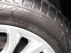 2011款 1.6L 手动 豪华型