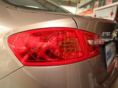 2011款 1.6L 手动 豪华型