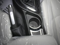 2011款 1.6L 手动 豪华型