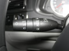 2011款 1.6L 手动 豪华型