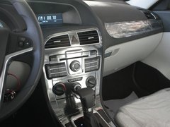 2011款 1.6L 自动 豪华型