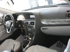 2011款 1.6L 自动 豪华型