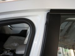 2011款 1.6L 自动 豪华型