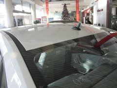 2011款 1.6L 自动 豪华型