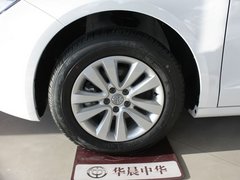 2011款 1.6L 自动 豪华型