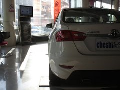 2011款 1.6L 自动 豪华型