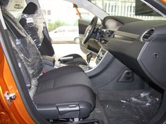 MG  MG6 掀背 1.8T AT 副驾驶座椅正视图