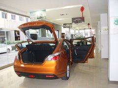 2012款 掀背 1.8T 自动 豪华版