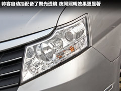郑州日产  帅客 2.0 AT