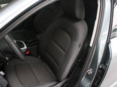 2012款 2.0 TFSI CVT 标准型