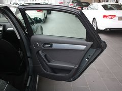 2012款 2.0 TFSI CVT 标准型