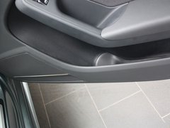 2012款 2.0 TFSI CVT 标准型