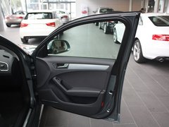 2012款 2.0 TFSI CVT 标准型