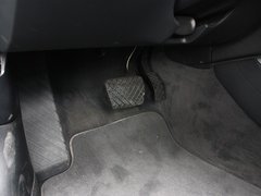 2012款 2.0 TFSI CVT 标准型