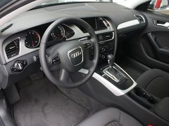 2012款 2.0 TFSI CVT 标准型