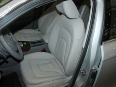 2012款 2.0 TFSI CVT 豪华型