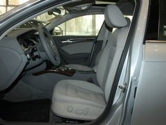 2012款 2.0 TFSI CVT 豪华型
