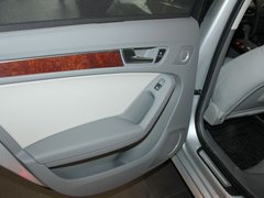 2012款 2.0 TFSI CVT 豪华型