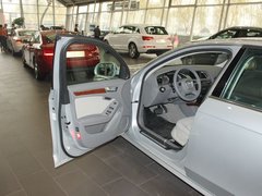 2012款 2.0 TFSI CVT 豪华型