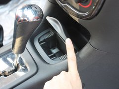 2012款 1.6L 自动 运动型