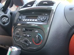 2012款 1.6L 自动 运动型