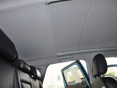 2012款 2.0L CVT 两驱炫逸导航版5座