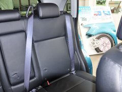 2012款 2.0L CVT 两驱炫逸导航版5座