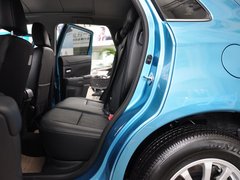 2012款 2.0L CVT 两驱炫逸导航版5座