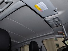 2012款 2.0L CVT 两驱炫逸导航版5座