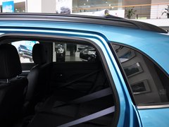 2012款 2.0L CVT 两驱炫逸导航版5座