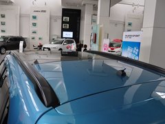 2012款 2.0L CVT 两驱炫逸导航版5座