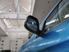 2012款 2.0L CVT 两驱炫逸导航版5座