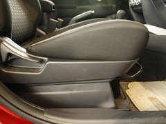 2012款 2.0L CVT 四驱劲尚导航版5座