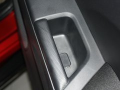 2012款 2.0L CVT 四驱劲尚导航版5座