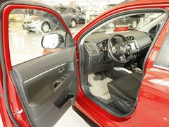 2012款 2.0L CVT 四驱劲尚导航版5座