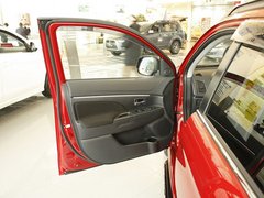 2012款 2.0L CVT 四驱劲尚导航版5座