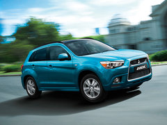 2012款 2.0L CVT 四驱劲酷导航版5座