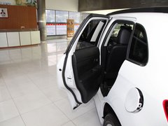 2012款 2.0L CVT 四驱劲酷导航版5座