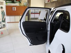 2012款 2.0L CVT 四驱劲酷导航版5座