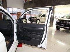 2012款 2.0L CVT 四驱劲酷导航版5座