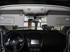 2012款 2.0L CVT 四驱劲酷导航版5座